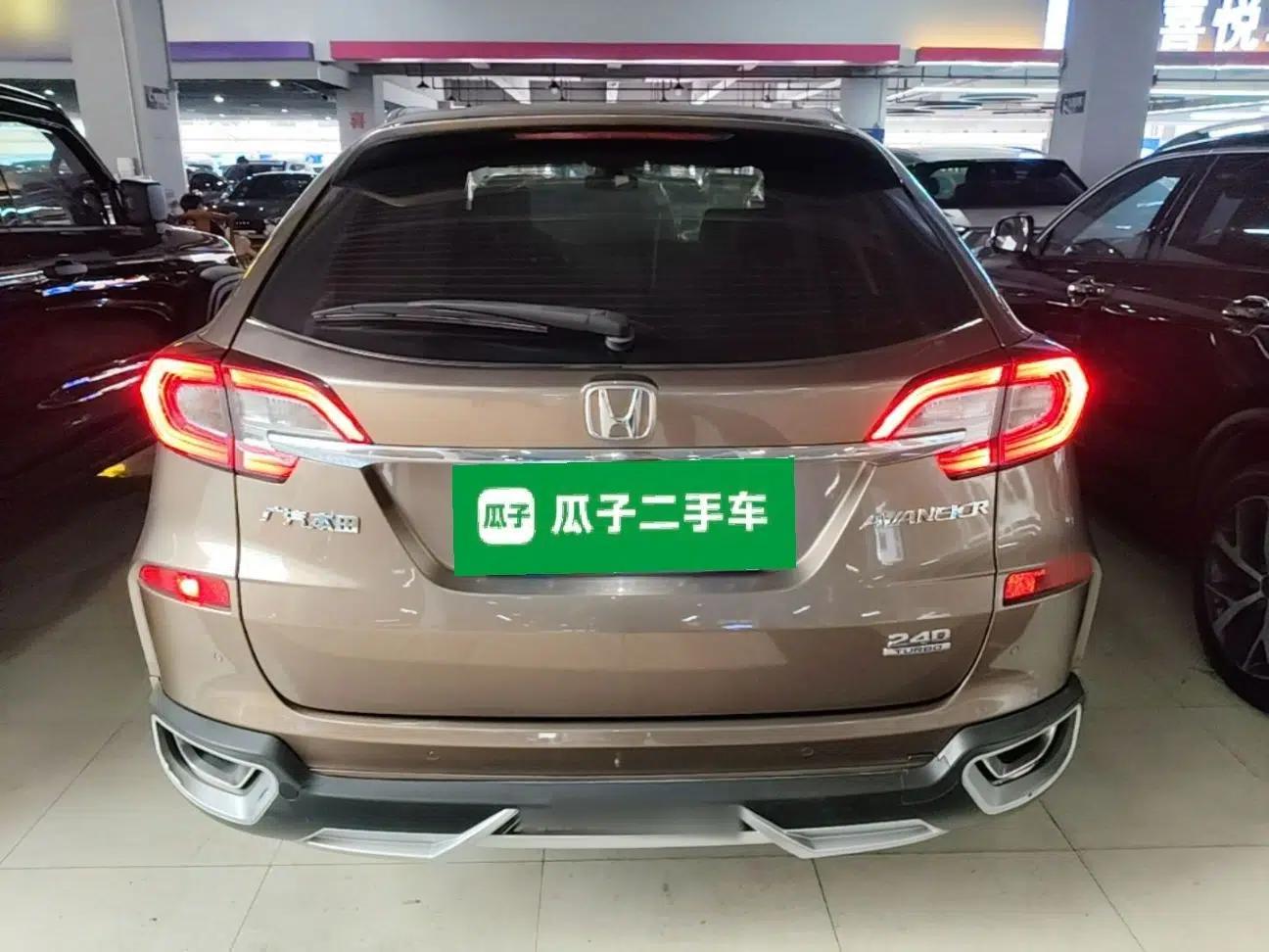 Honda Avancier 2017 240TURBO Two-Wheel Drive Comfort Version — миниатюра 5