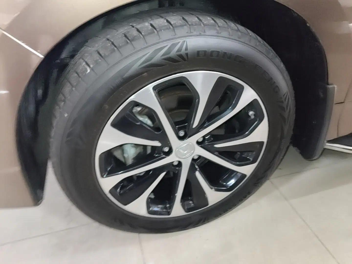 Honda Avancier 2017 240TURBO Two-Wheel Drive Comfort Version — миниатюра 8
