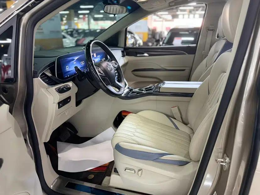 Buick GL8 2023 ES Lu Zun Comfort Model — миниатюра 15