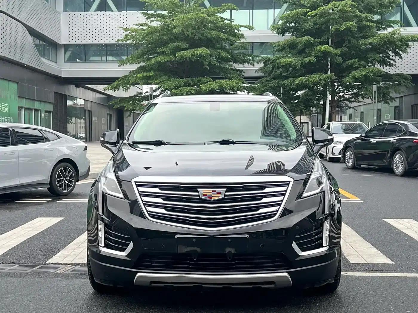 Cadillac XT5 2017 Anniversary Edition 28T AWD Luxury — миниатюра 2