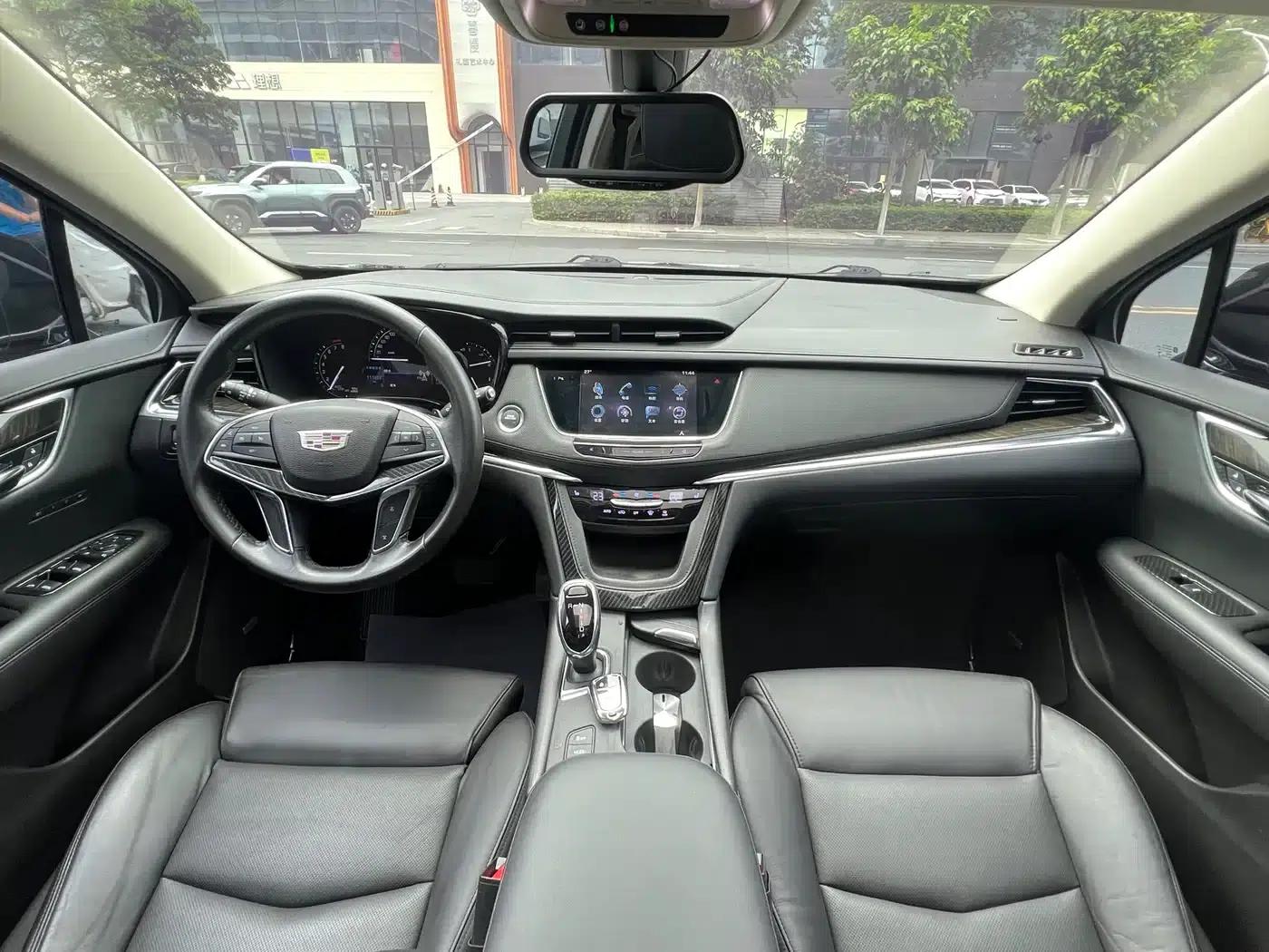 Cadillac XT5 2017 Anniversary Edition 28T AWD Luxury — миниатюра 23