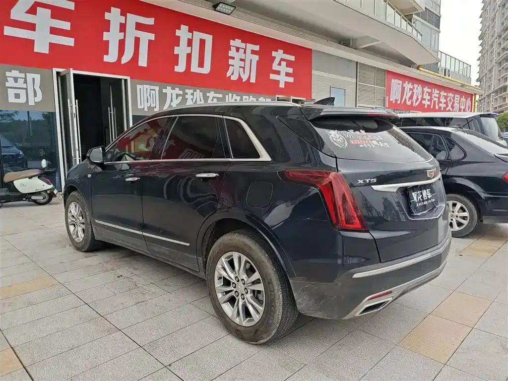 Cadillac XT5 2023 2.0T 2WD Fashion Edition — миниатюра 2