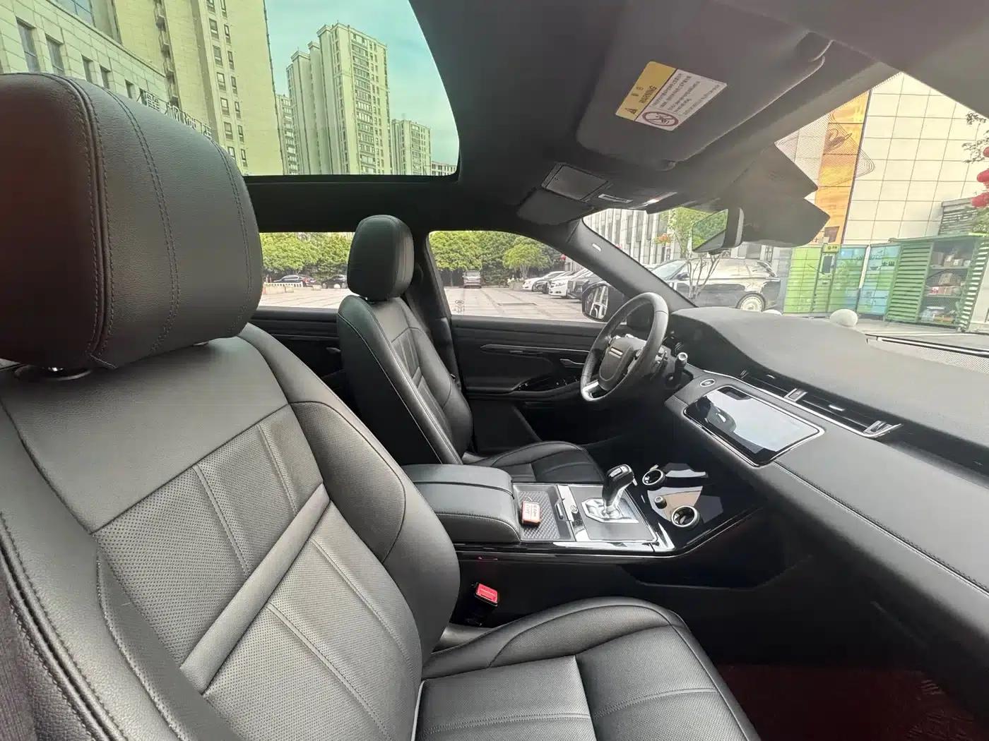 Range Rover Evoque 2020 249PS R-DYNAMIC S Obsidian Black Sport Edition — миниатюра 22