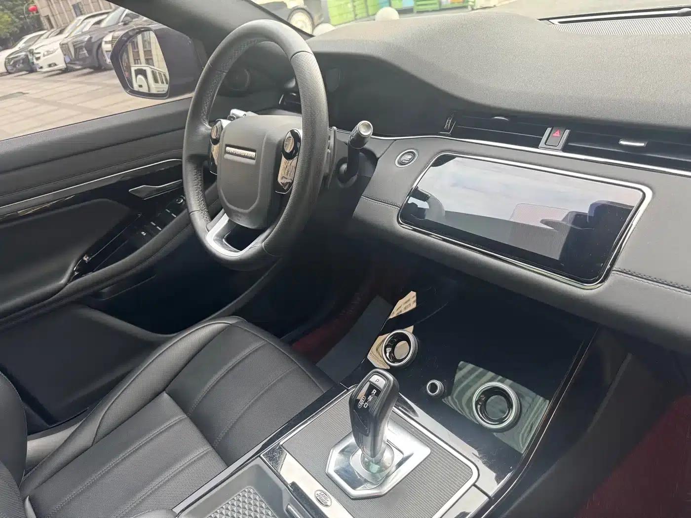 Range Rover Evoque 2020 249PS R-DYNAMIC S Obsidian Black Sport Edition — миниатюра 26