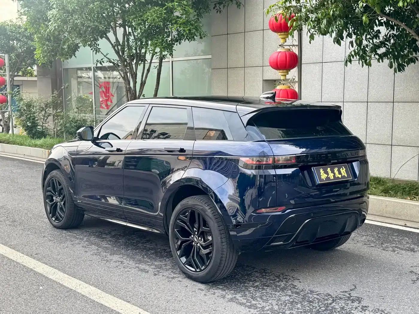 Range Rover Evoque 2020 249PS R-DYNAMIC S Obsidian Black Sport Edition — миниатюра 5