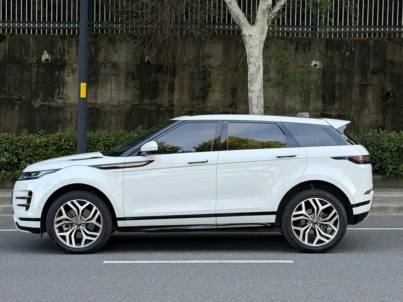 Range Rover Evoque 2020 249PS R-DYNAMIC S Sport Edition — миниатюра 3