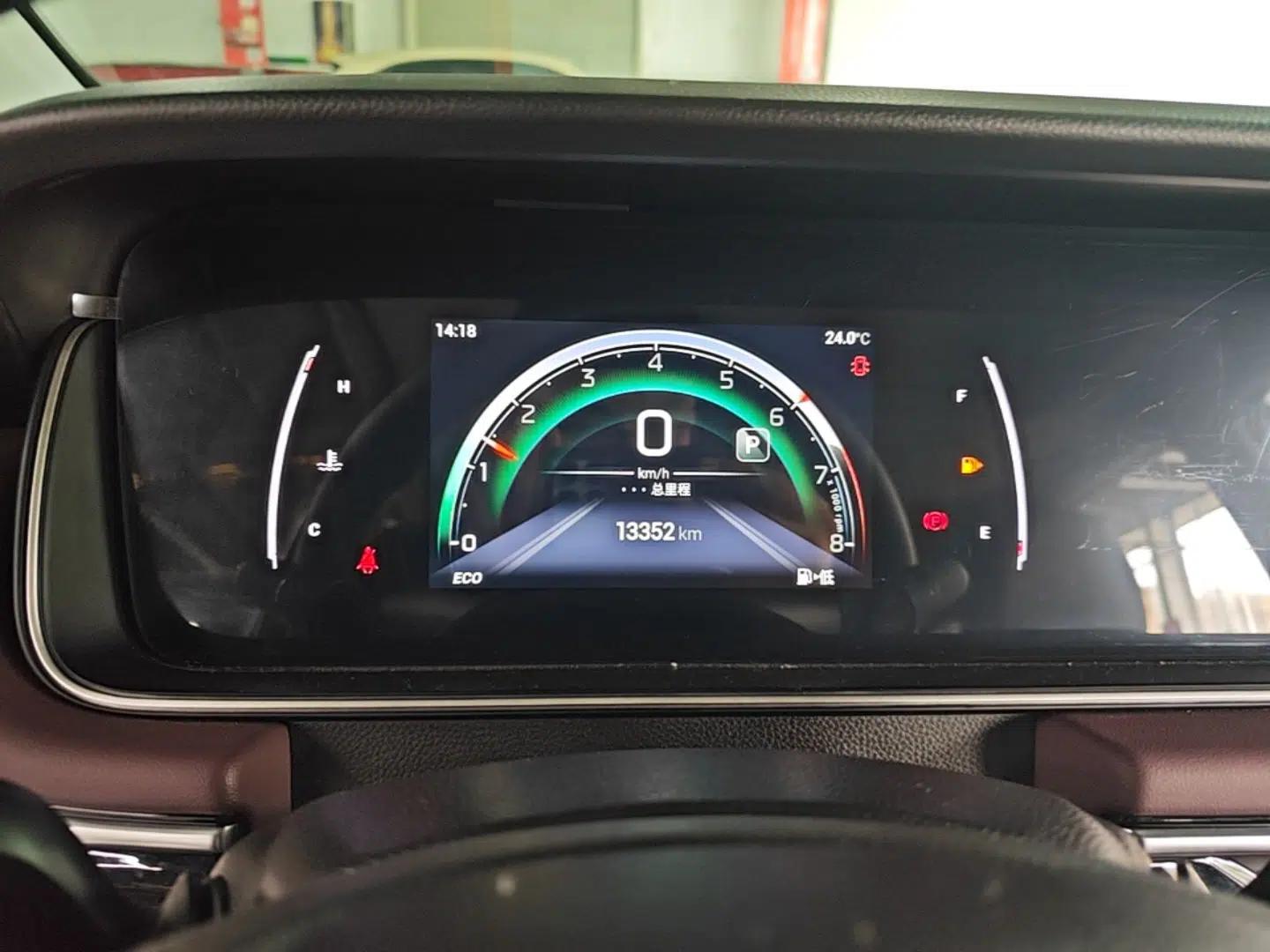 GAC Trumpchi M6 2023 PRO 270T DCT Luxury Edition — миниатюра 15