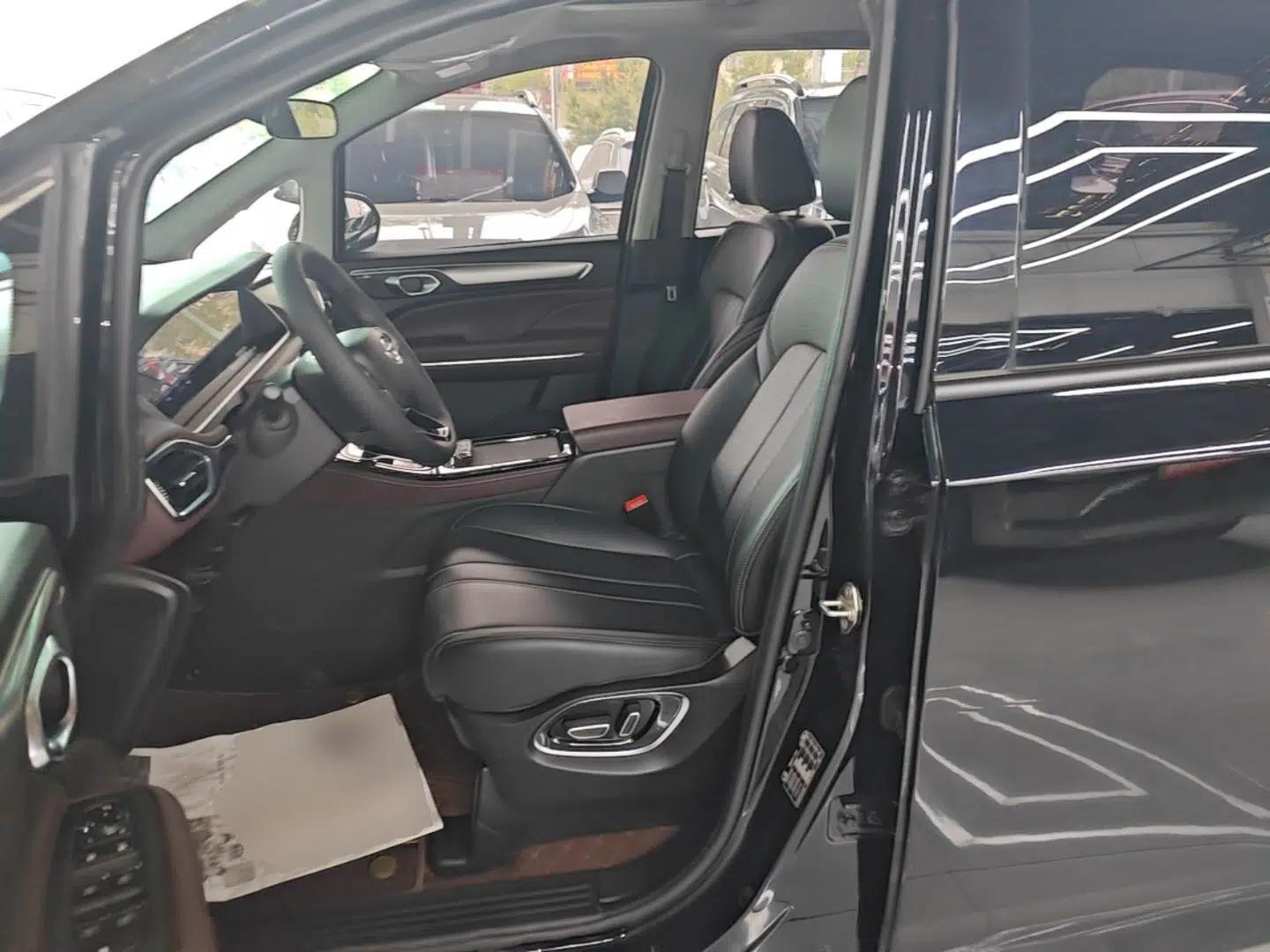 GAC Trumpchi M6 2023 PRO 270T DCT Luxury Edition — миниатюра 18