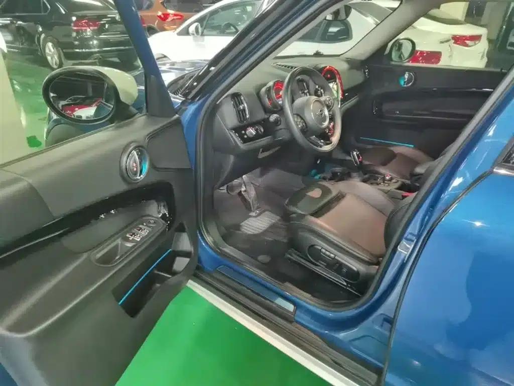 2020 MINI COUNTRYMAN 1.5T COOPER ALL4 — миниатюра 16
