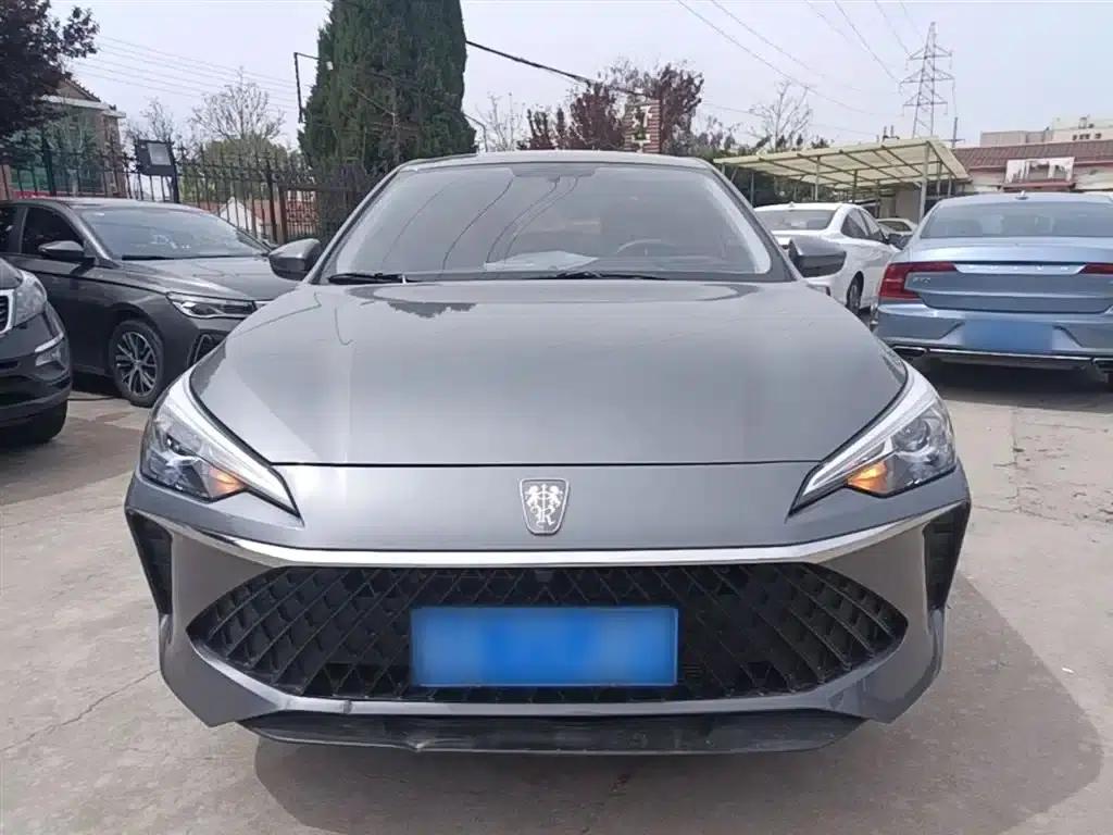 Roewe i5 2023 1.5L CVT Luxury Edition — миниатюра 3