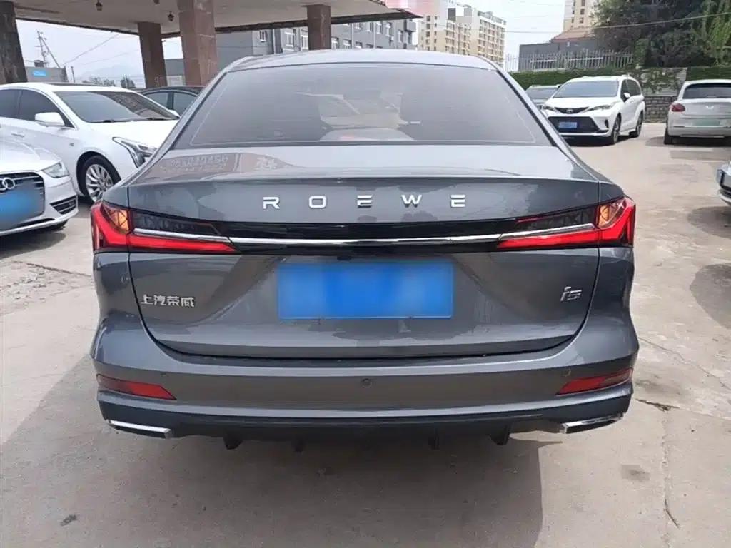 Roewe i5 2023 1.5L CVT Luxury Edition — миниатюра 6