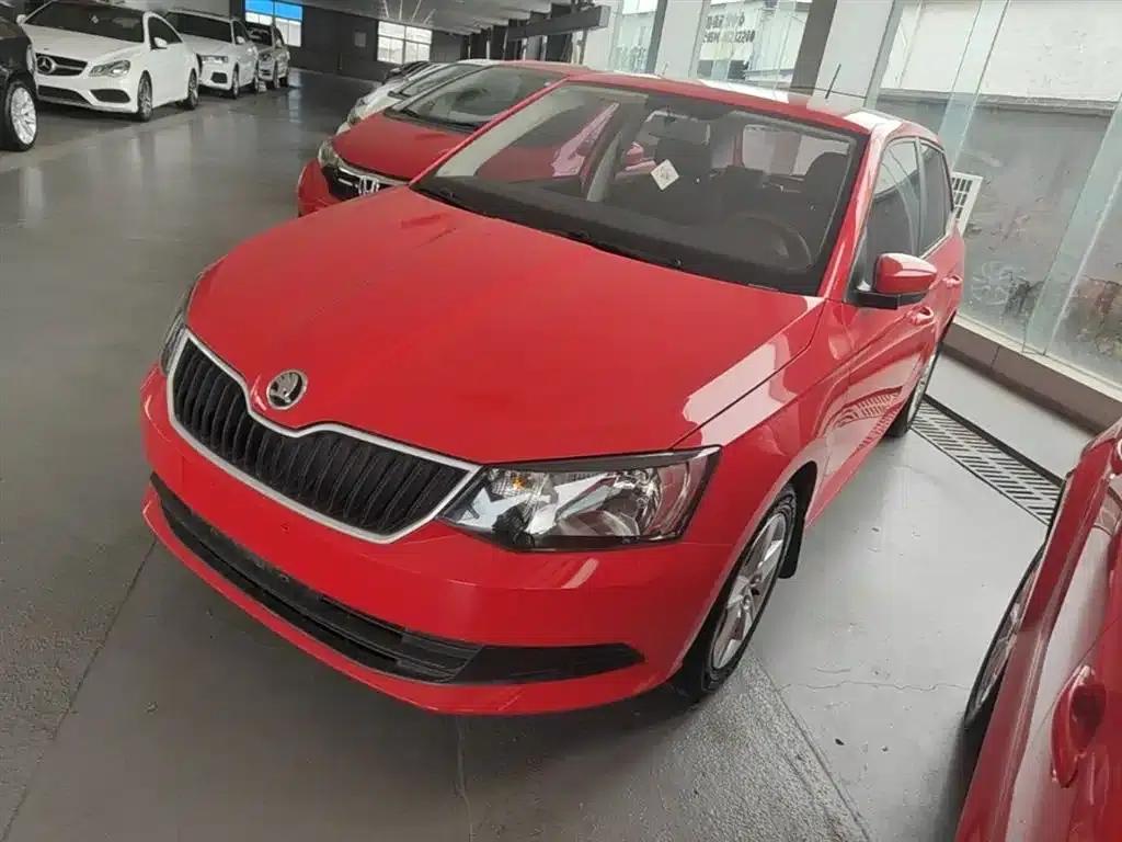 Fabia 2017 1.4L Automatic Enjoy Edition — миниатюра 1
