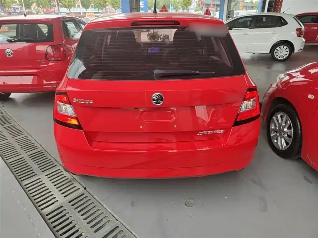 Fabia 2017 1.4L Automatic Enjoy Edition — миниатюра 6