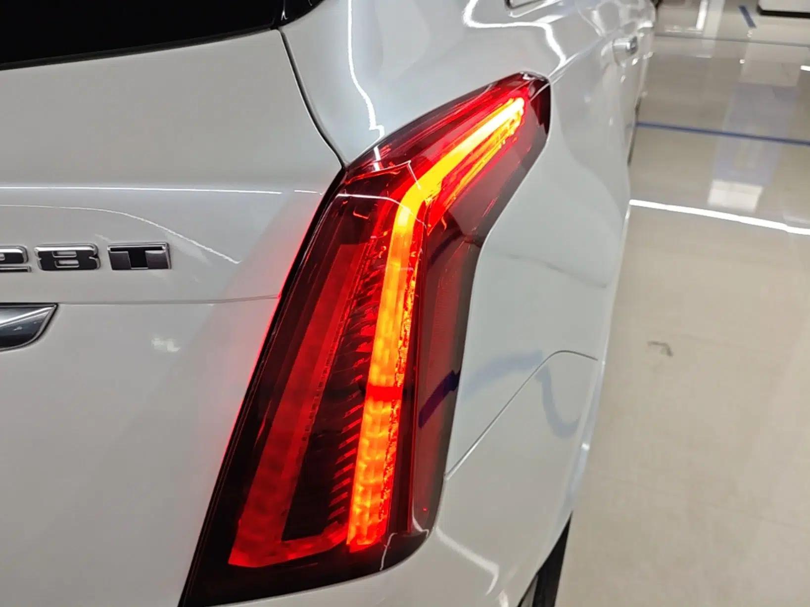 Cadillac XT5 2020 28T Luxury Version — миниатюра 7