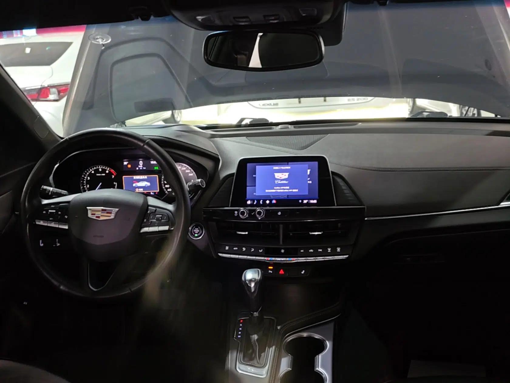 Cadillac CT4 2021 28T Luxury Model — миниатюра 13