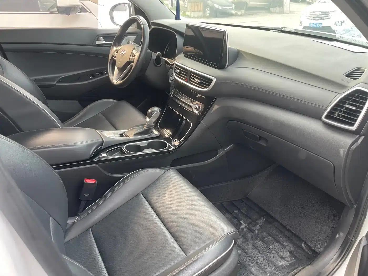 Tucson 2019 280TGDi Dual-Clutch Two-Wheel Drive Fashion Edition (China VI Emission Standard) — миниатюра 10