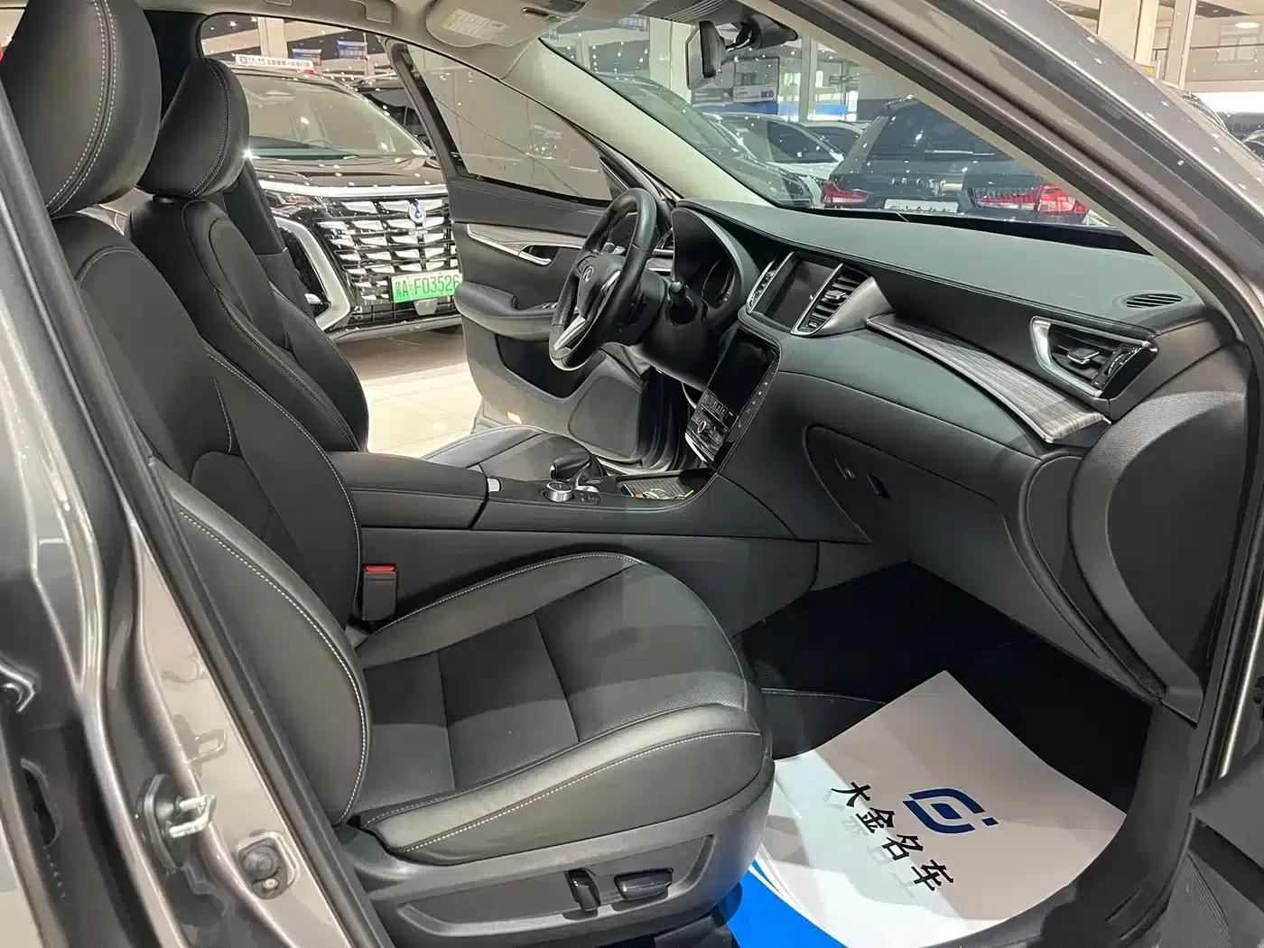 Infiniti QX50 2020 2.0T AWD Elite Edition — миниатюра 10