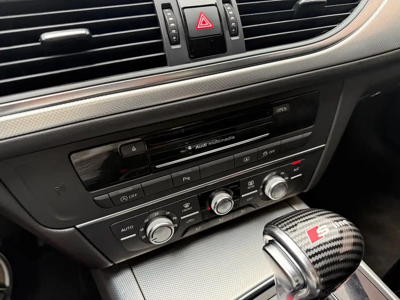 Audi A6L 2014 TFSI Standard Edition — миниатюра 19