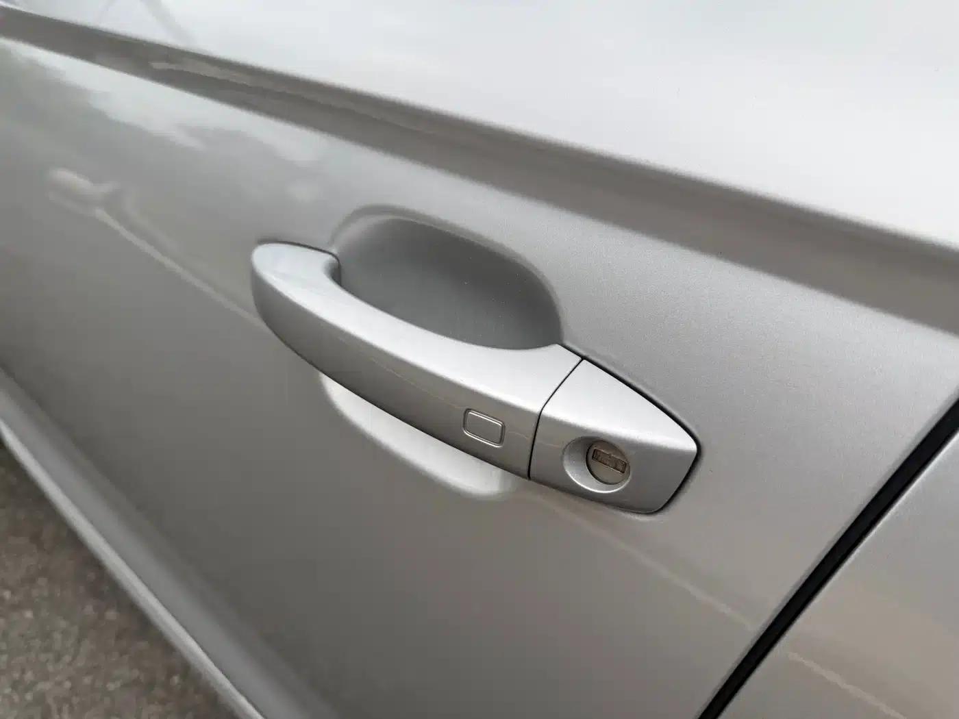 Audi A6L 2014 TFSI Standard Edition — миниатюра 23