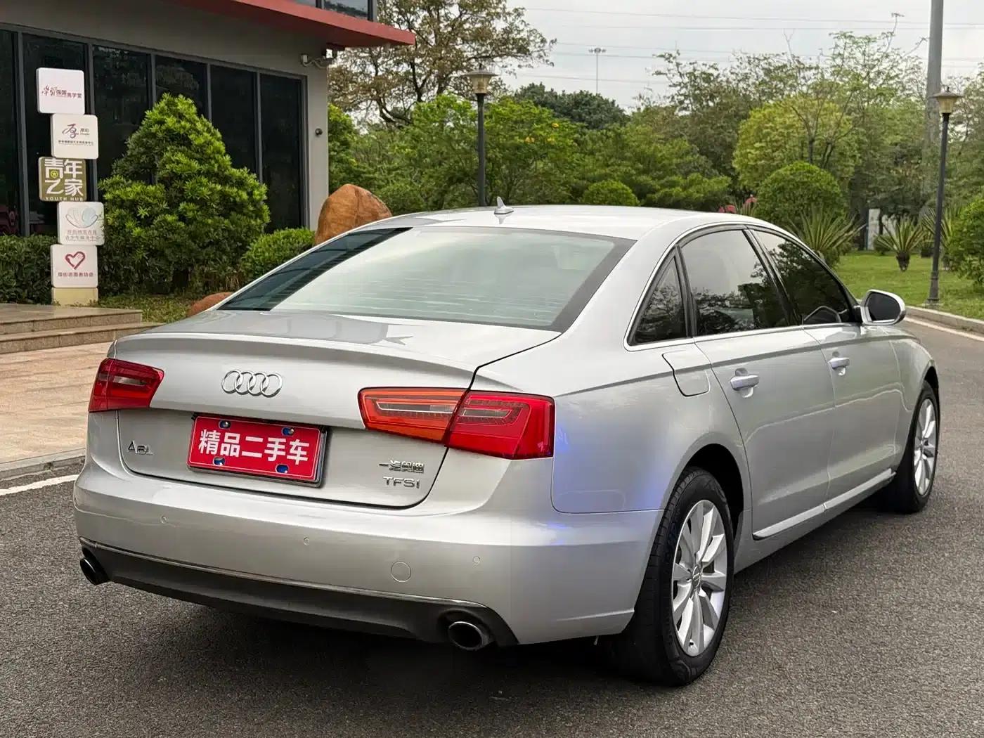 Audi A6L 2014 TFSI Standard Edition — миниатюра 4
