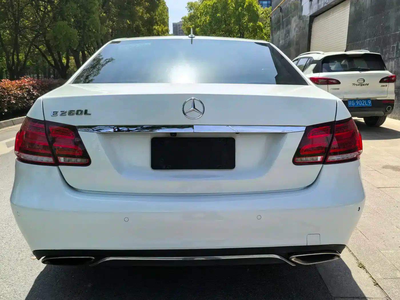 2014 Mercedes-Benz E-Class E 260 L — миниатюра 9