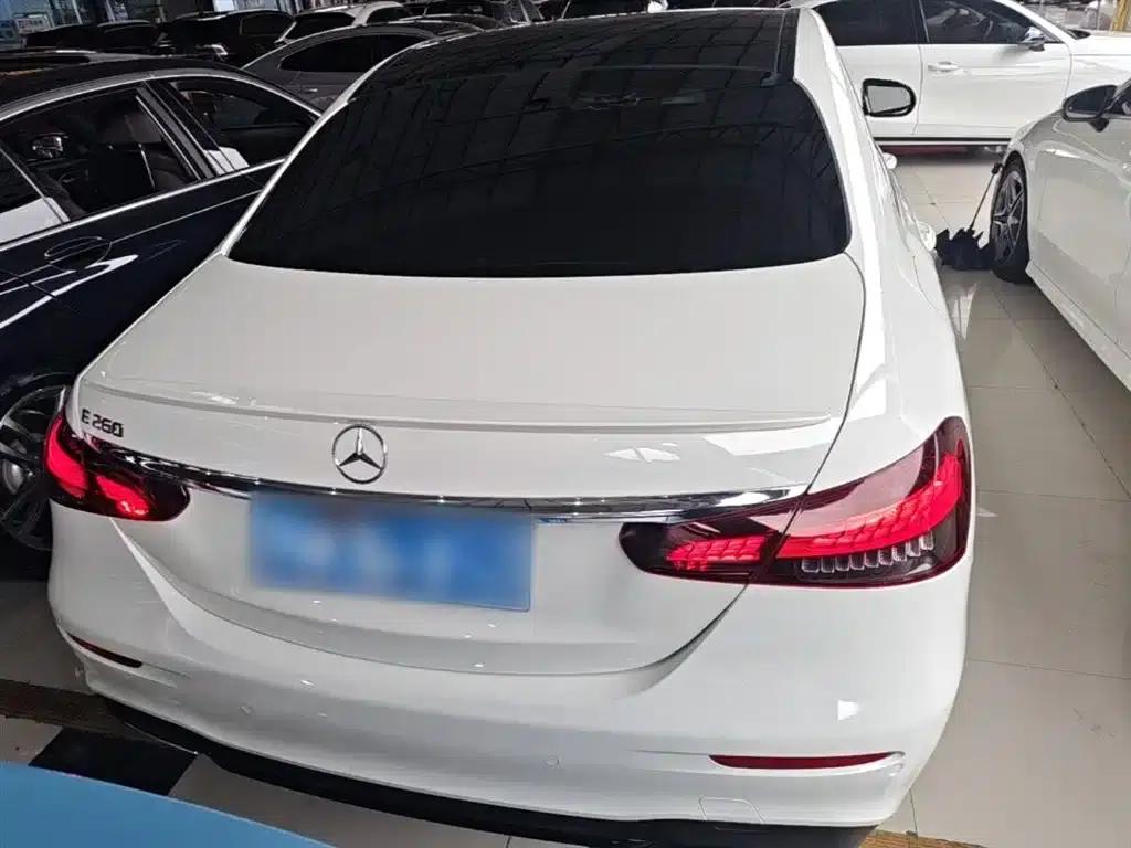 Imported Mercedes-Benz E-Class 2021 Facelift E 260 Fashion Sport Edition — миниатюра 6