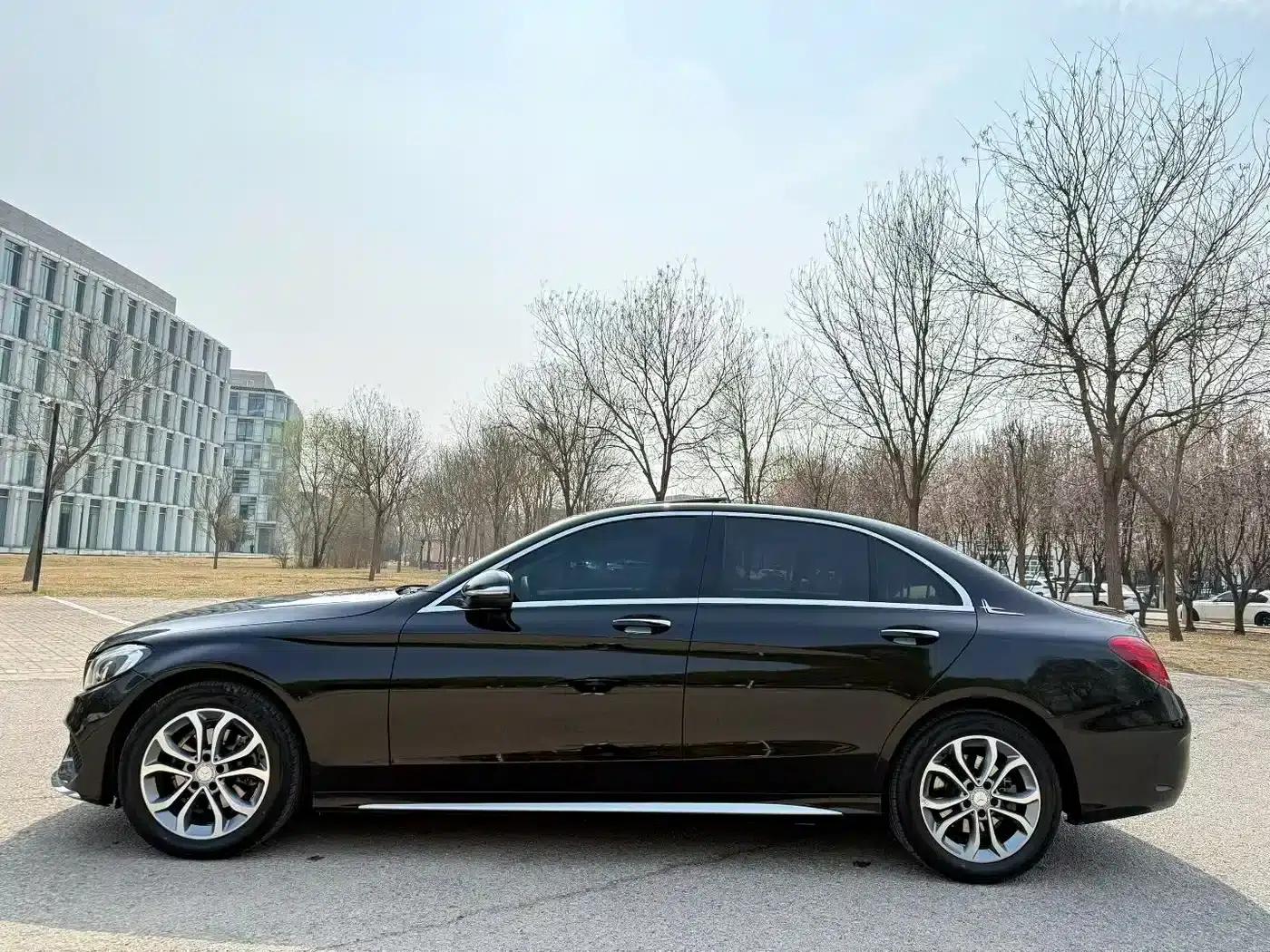 2016 Mercedes-Benz C-Class C 180 L Sport — миниатюра 3