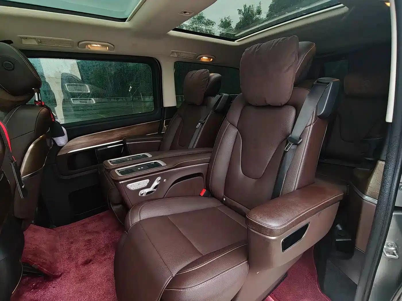 Mercedes-Benz V-Class 2022 V 260 L Long Wheelbase Luxury Edition — миниатюра 11