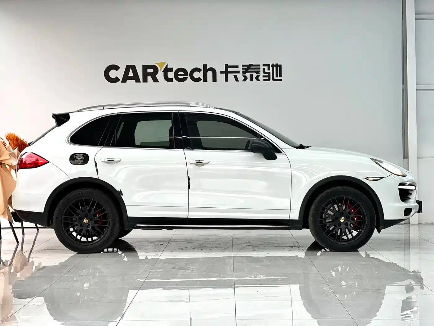 Cayenne 2011 Cayenne 3.0T — миниатюра 2