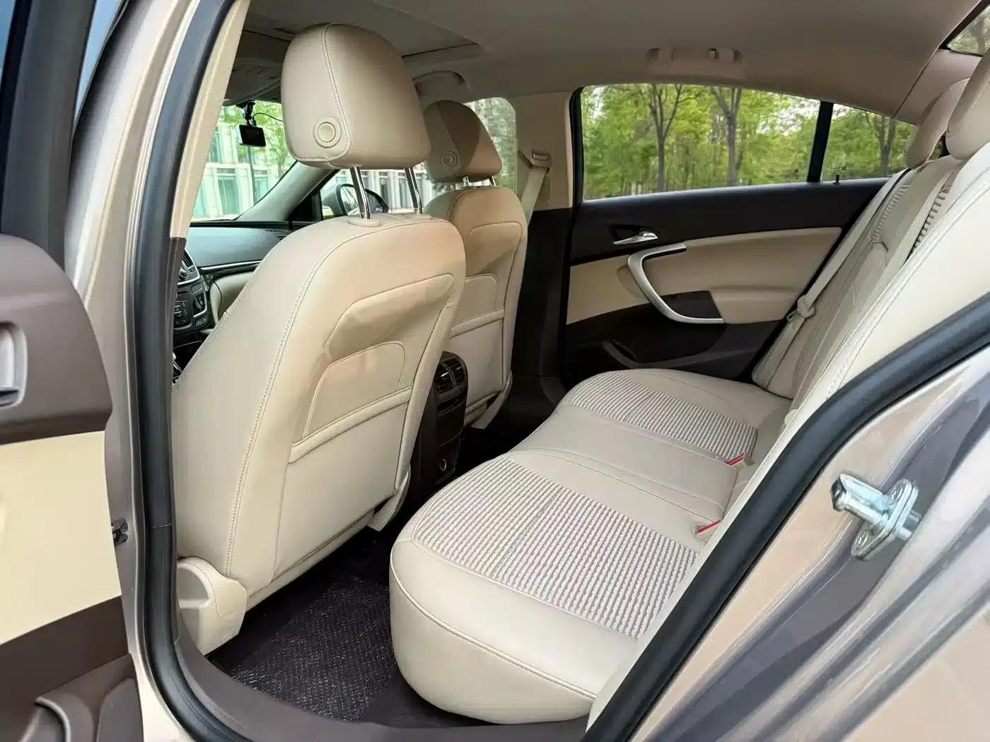 Buick Regal 2015 2.0L Leading Fashion Edition — миниатюра 5