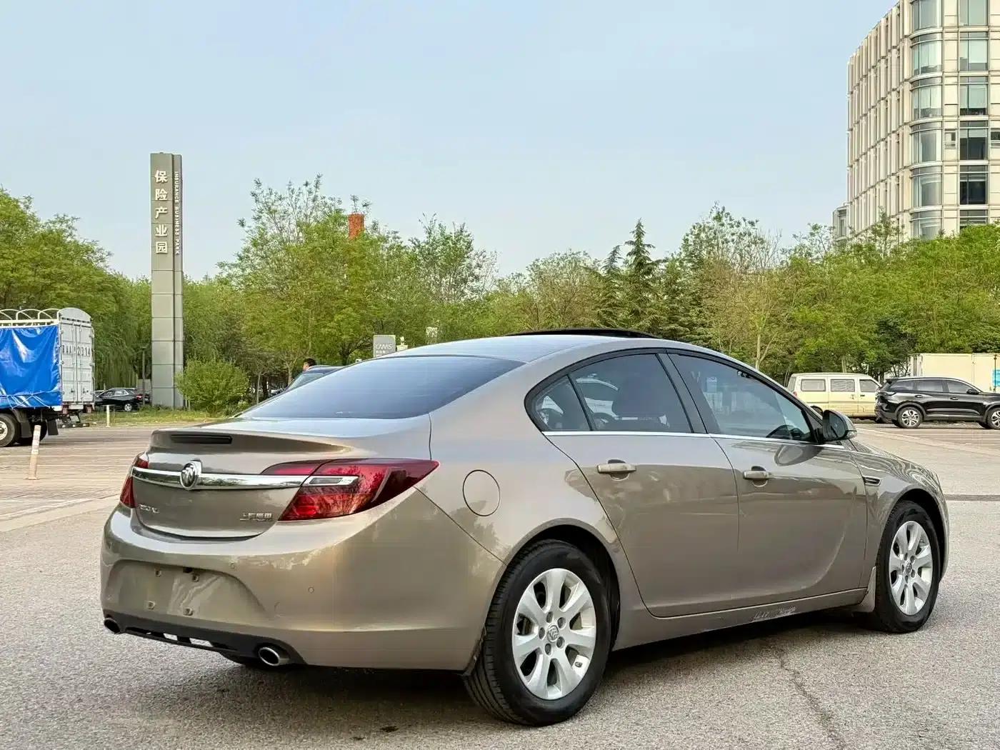 Buick Regal 2015 2.0L Leading Fashion Edition — миниатюра 7