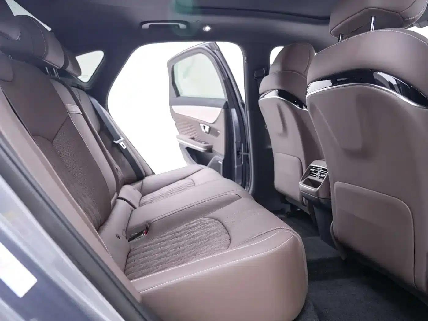 Han 2023 EV Champion Edition 605KM Front-Wheel Drive Premium — миниатюра 22