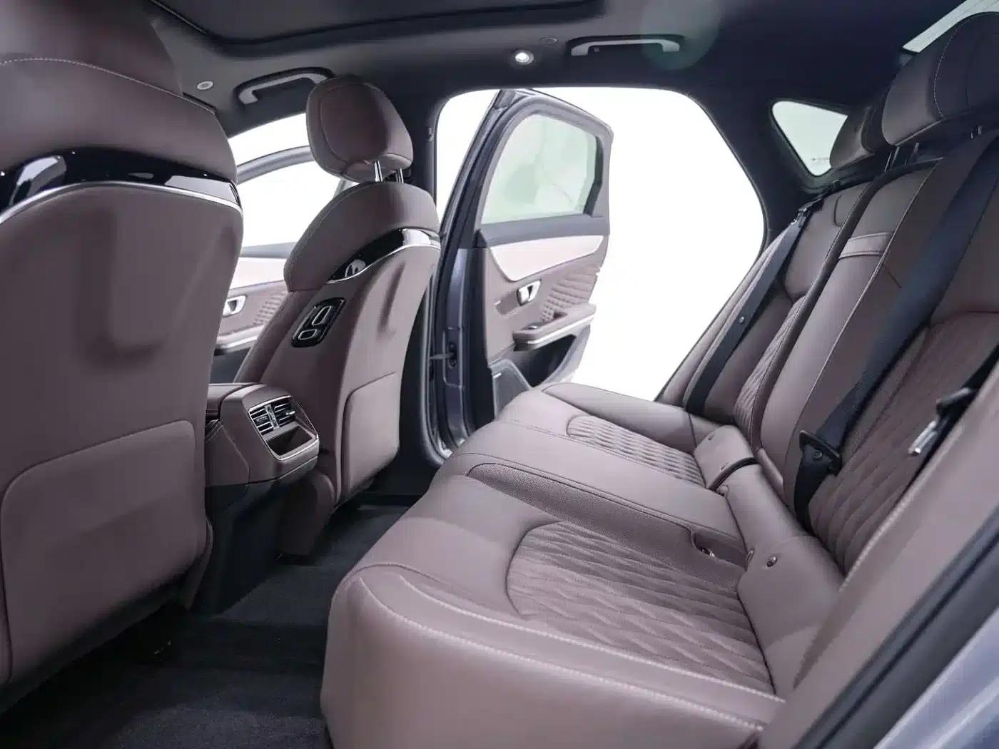 Han 2023 EV Champion Edition 605KM Front-Wheel Drive Premium — миниатюра 23