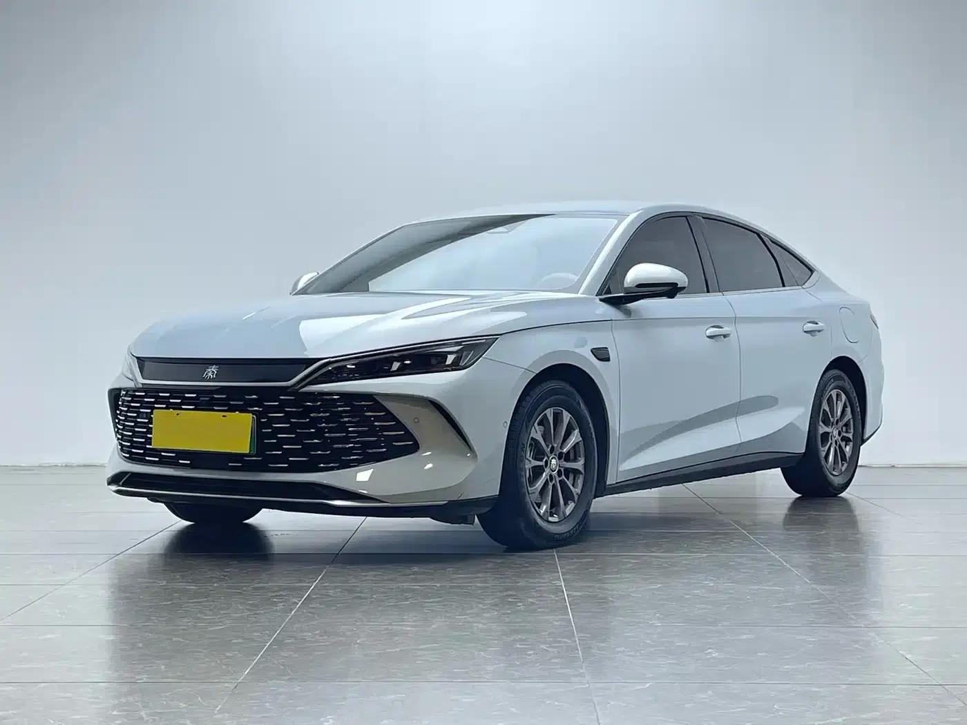 Qin L 2025 DM-i Intelligent Driving Edition 80KM Leading Model — миниатюра 1