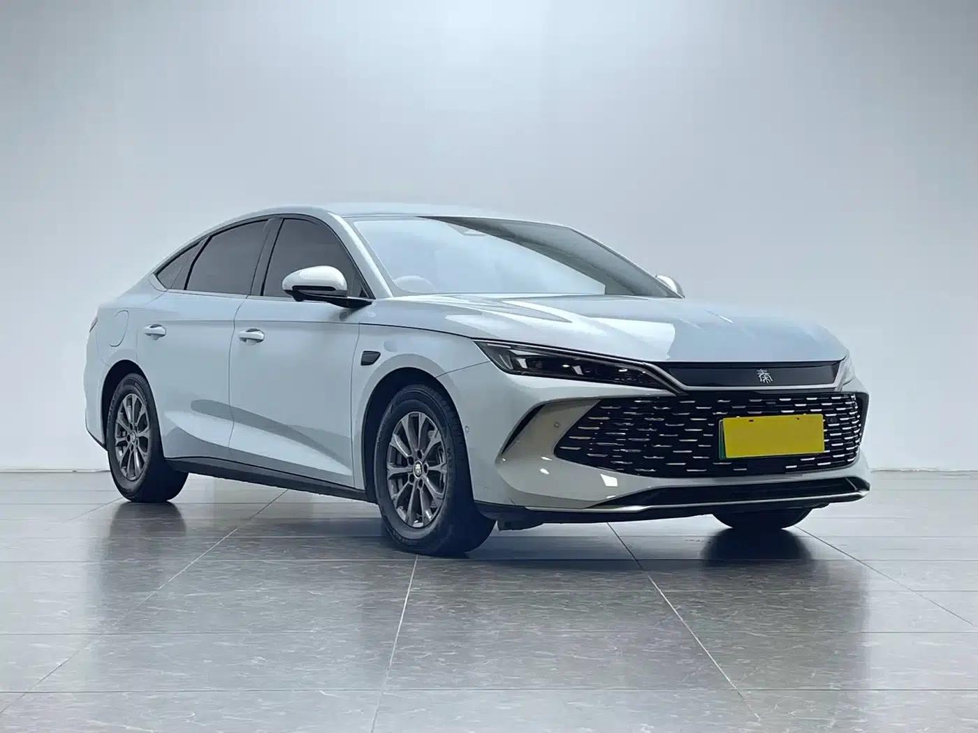 Qin L 2025 DM-i Intelligent Driving Edition 80KM Leading Model — миниатюра 19