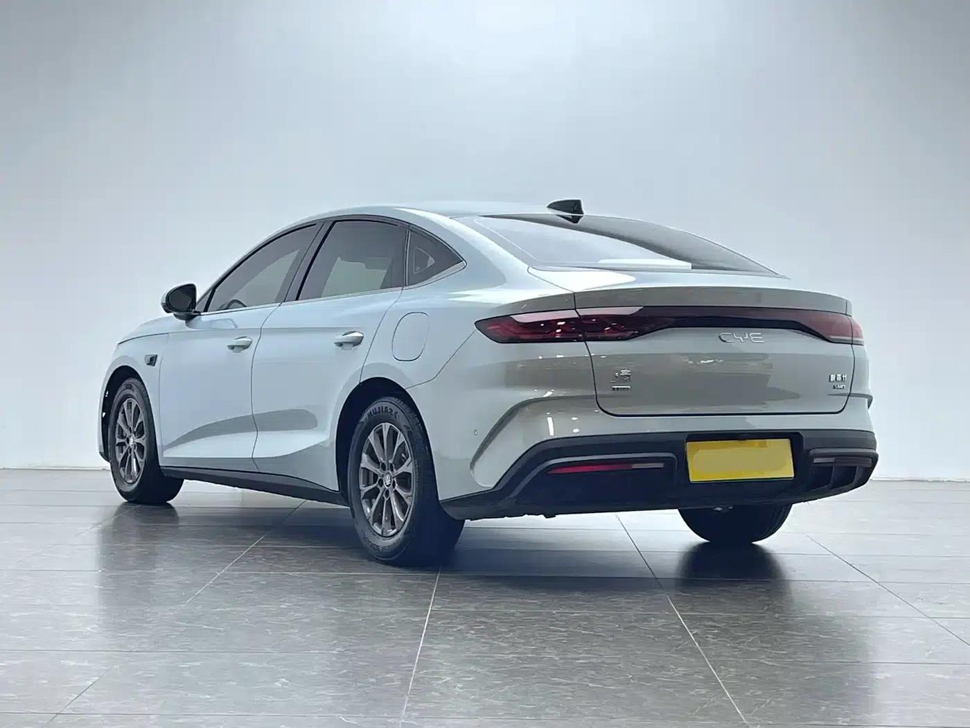 Qin L 2025 DM-i Intelligent Driving Edition 80KM Leading Model — миниатюра 20