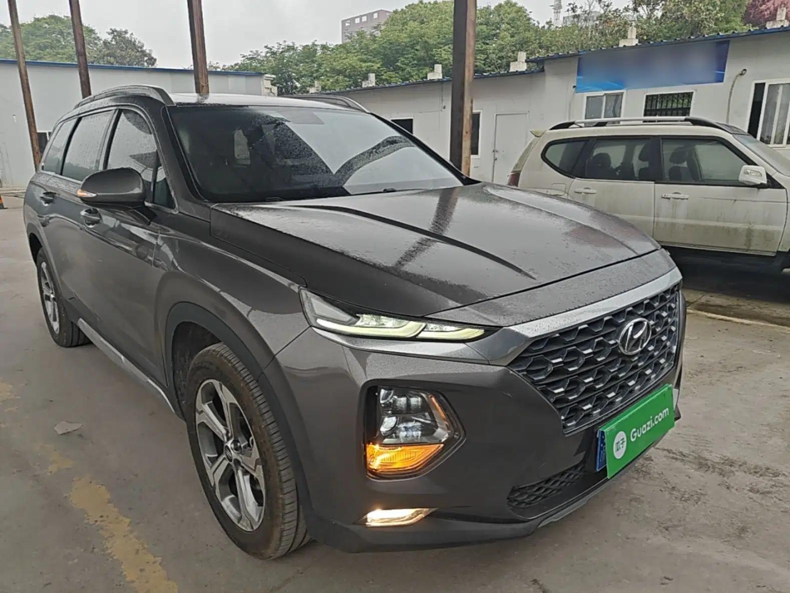 Hyundai Santa Fe 2019 380 TGDi GLS Automatic 2WD Luxury Version China VI Standard — миниатюра 3