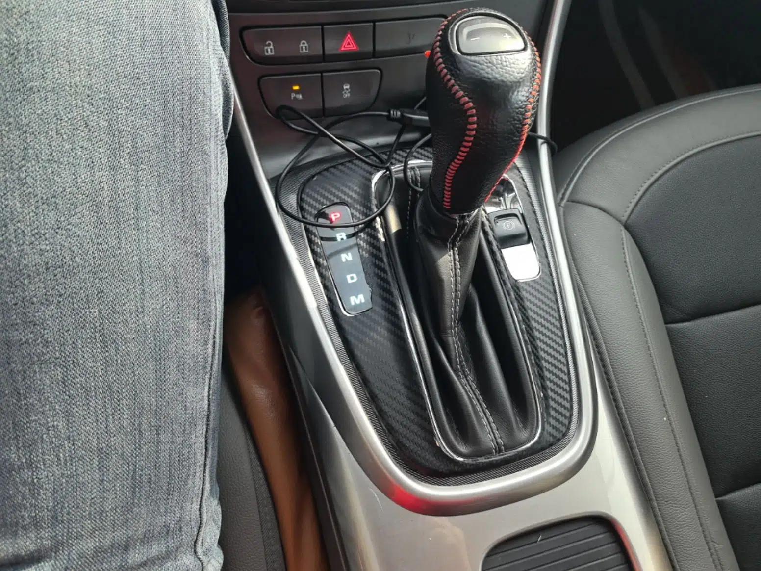 Chevrolet Malibu 2014 2.0L Automatic Luxury Edition — миниатюра 17