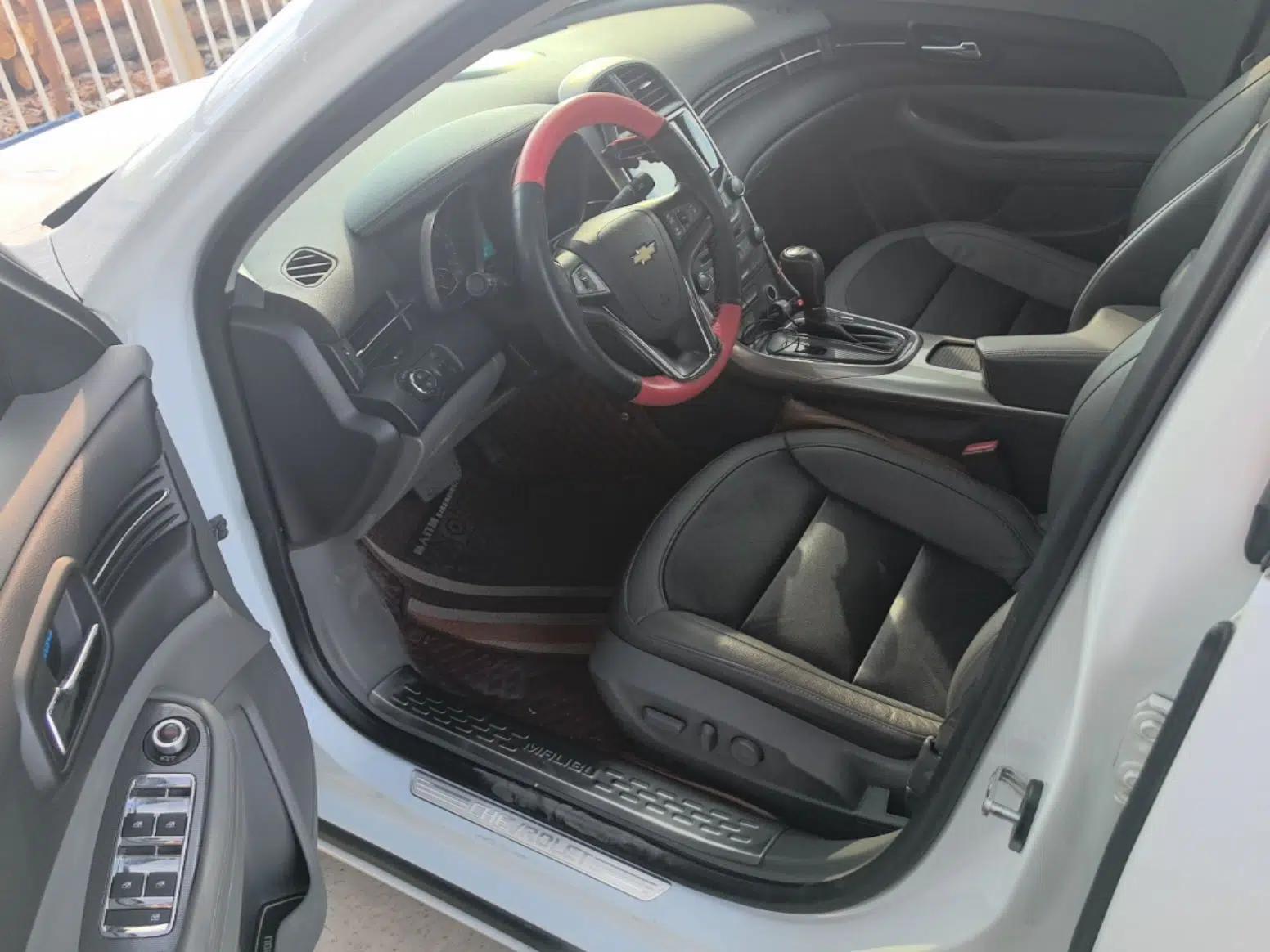 Chevrolet Malibu 2014 2.0L Automatic Luxury Edition — миниатюра 19