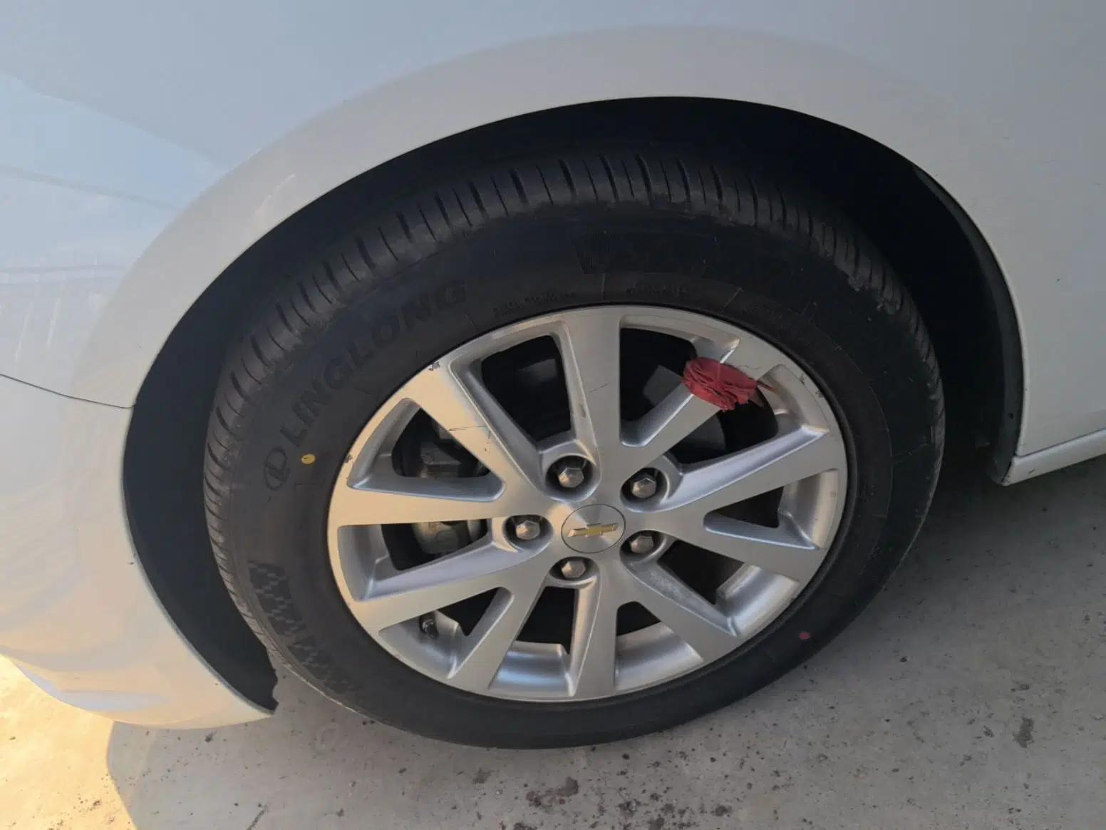Chevrolet Malibu 2014 2.0L Automatic Luxury Edition — миниатюра 8