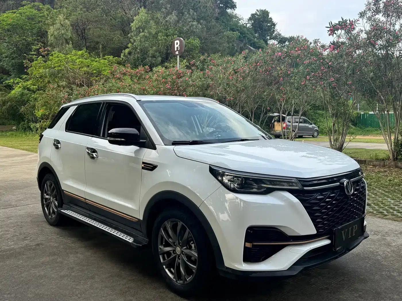 Changan CS55PLUS 2022 Blue Whale Edition 1.5T DCT Premium — миниатюра 3