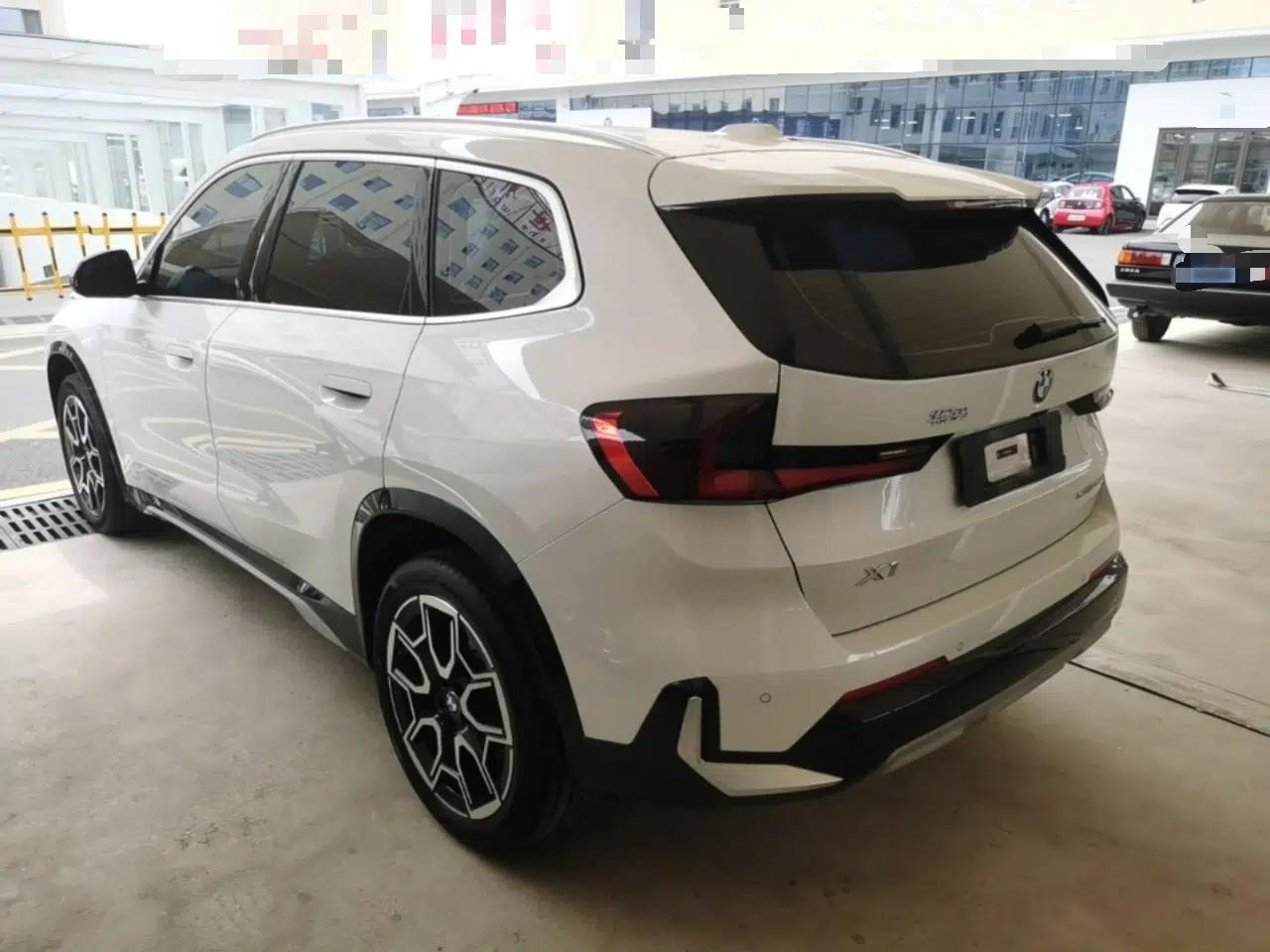 BMW X1 2023 sDrive25Li X Design Package — миниатюра 4