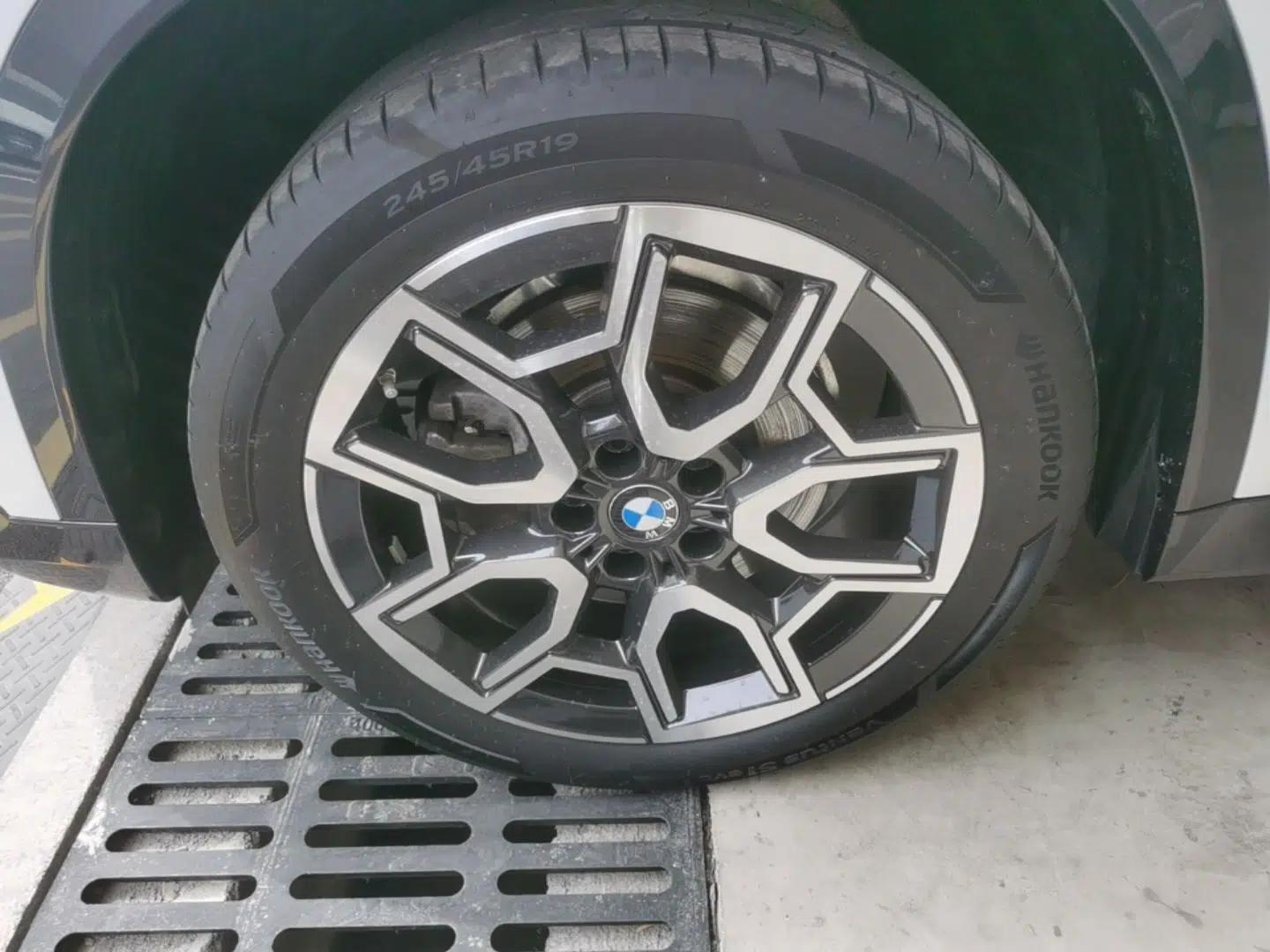 BMW X1 2023 sDrive25Li X Design Package — миниатюра 8