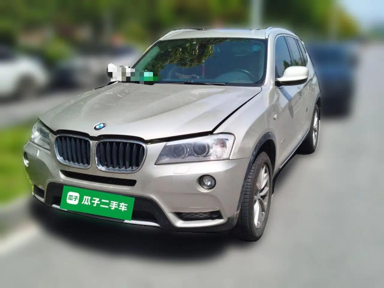 BMW X3 2013 Facelifted xDrive20i Luxury Edition — миниатюра 1