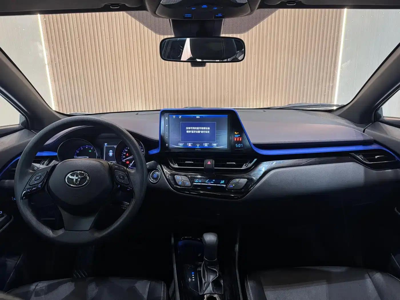 2020 Toyota IZOA 2.0L Enjoy Edition — миниатюра 8