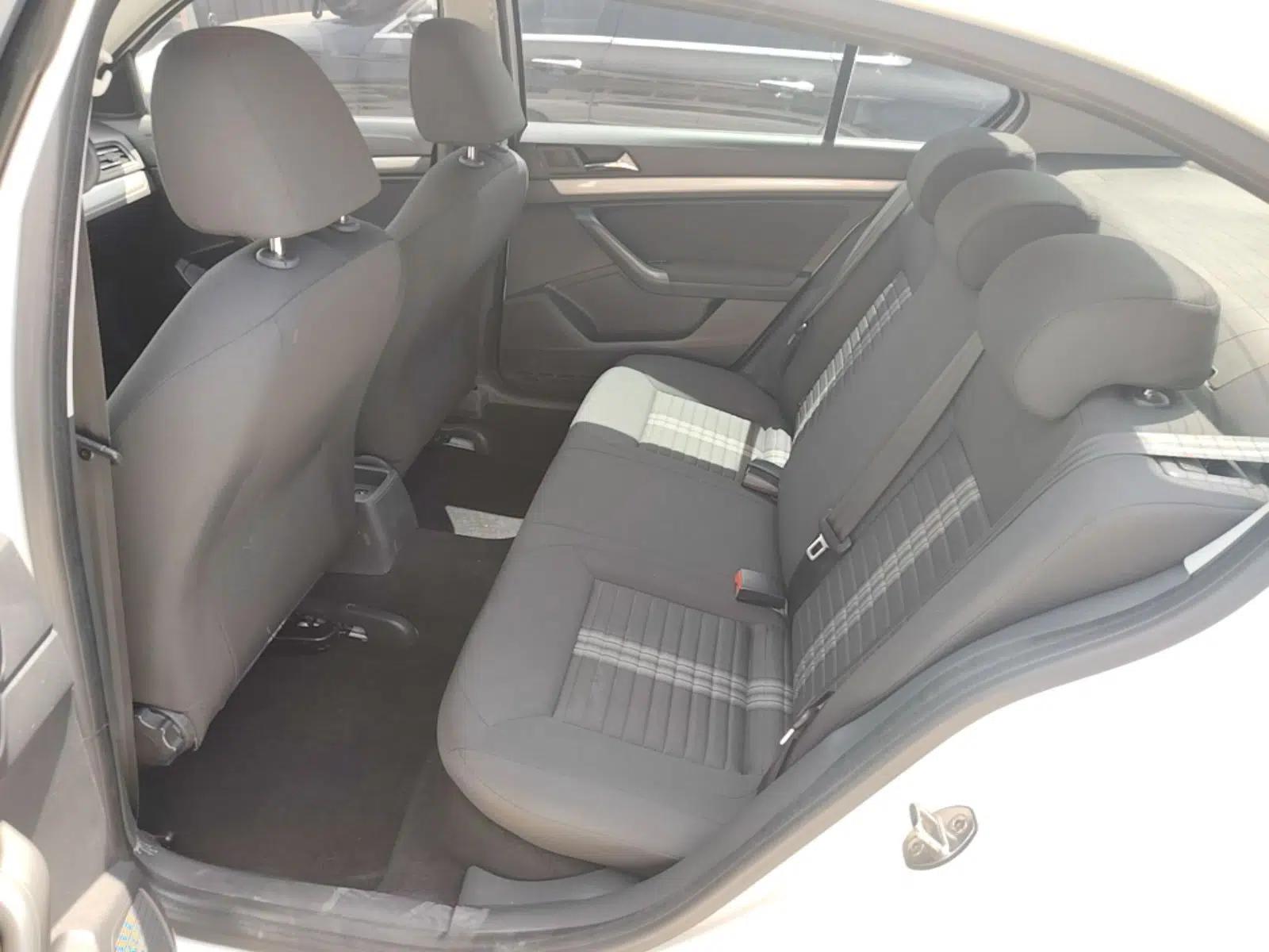 Volkswagen Lavida 2019 Lavida Start 1.5L Automatic Trendy Version China VI Standard — миниатюра 15