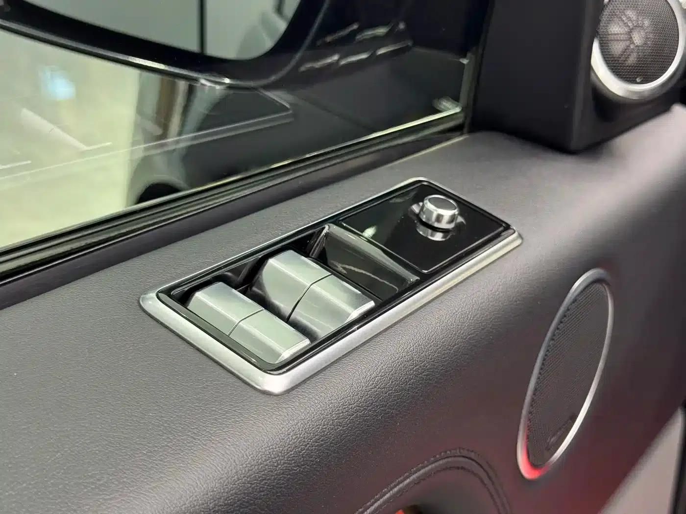 Range Rover 2018 3.0 SC V6 Grand Edition — миниатюра 11