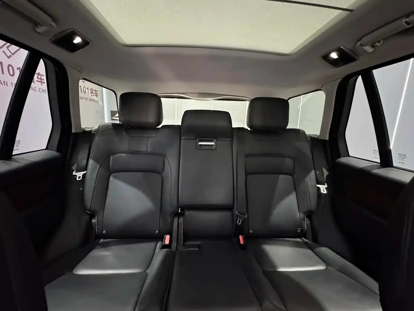 Range Rover 2018 3.0 SC V6 Grand Edition — миниатюра 32