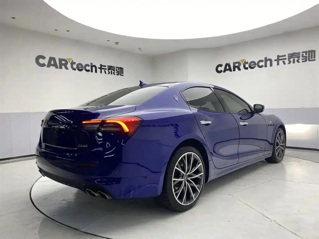 2021 Ghibli 2.0T Edge Edition — миниатюра 5