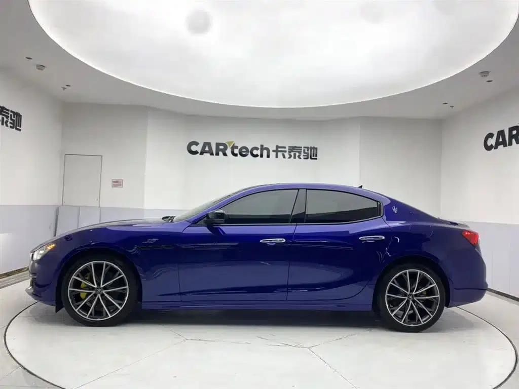 2021 Ghibli 2.0T Edge Edition — миниатюра 8